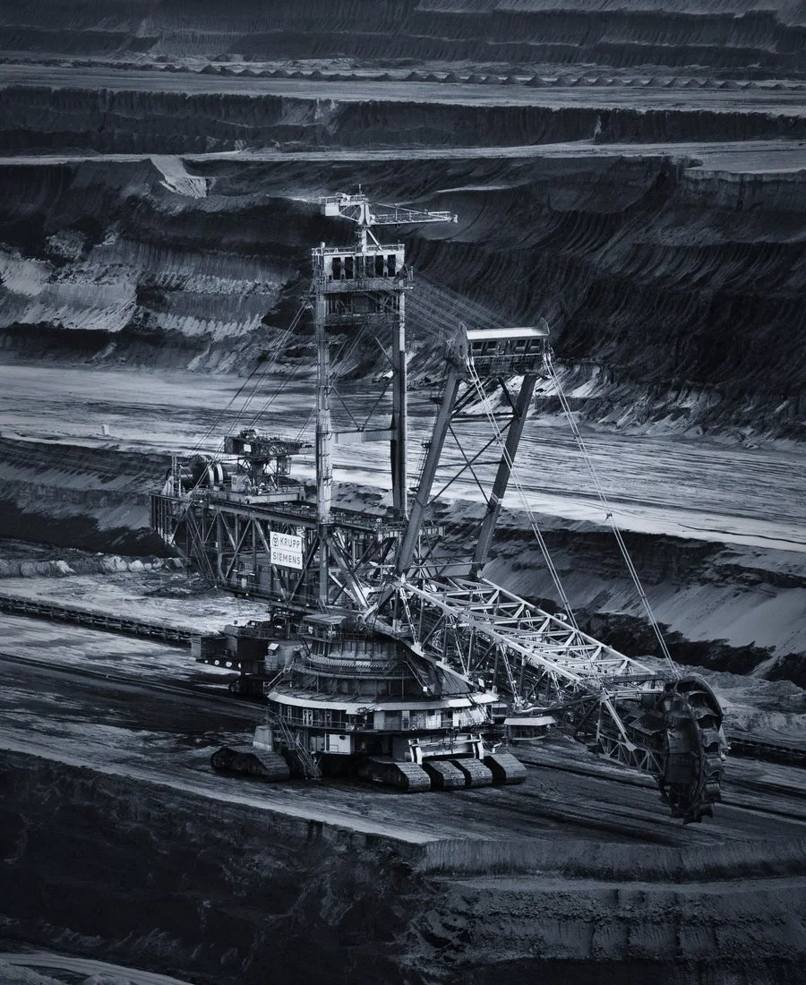 A bucket-wheel excavator at a mine face